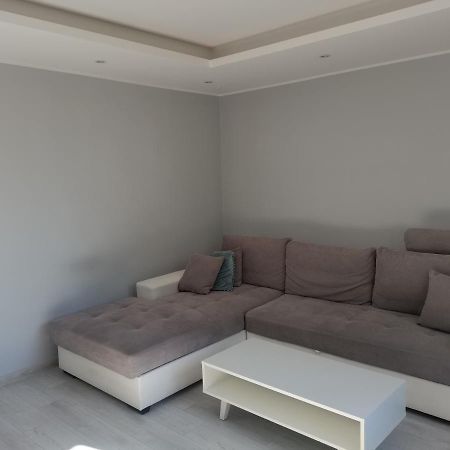 غدينيا Goodholiday المظهر الخارجي الصورة